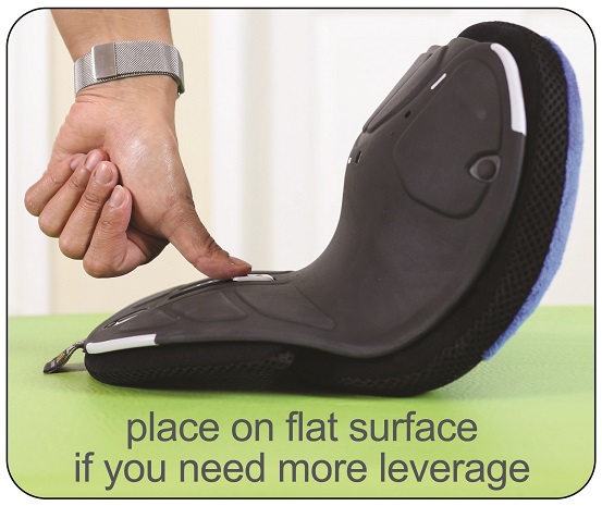Cervipedic Neck-Relief M2 on flat surface for more leverage